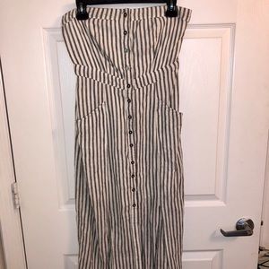 Urban outfitters — strapless midi dress